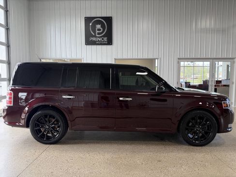 Used 2019 Ford Flex Limited w/ Equipment Group 303A AWD/4WD image 5