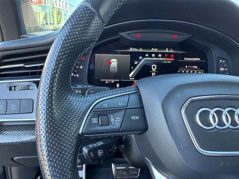 Used 2021 Audi SQ7 Premium Plus w/ Driver Assistance Package AWD/4WD image 21