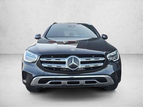 Certified 2022 Mercedes-Benz GLC 300 image 2