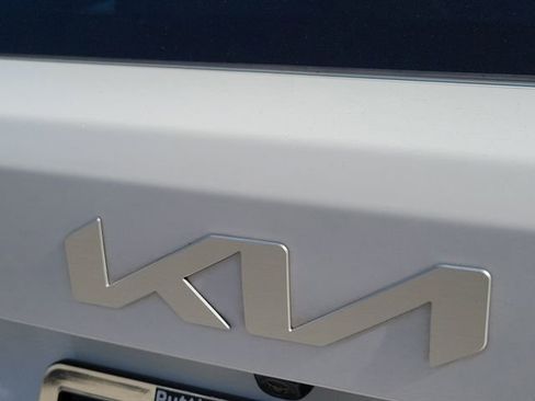 Used 2023 Kia Sorento SX AWD/4WD image 8