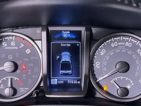 Used 2021 Toyota Tacoma TRD Sport RWD image 22