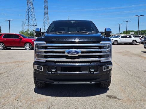 Used 2024 Ford F350 Limited AWD/4WD image 9