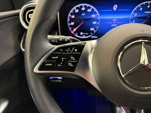 Certified 2025 Mercedes-Benz GLC 300 image 21