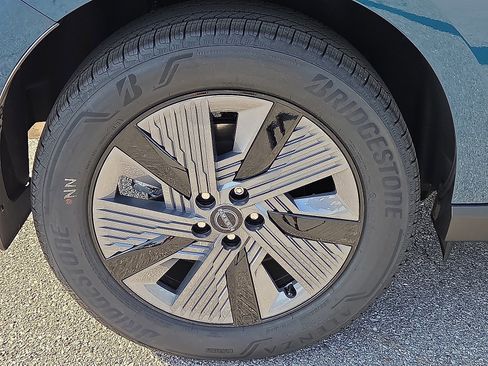 New 2025 Nissan Murano SL image 7