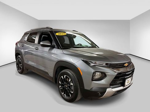 Used 2023 Chevrolet TrailBlazer LT FWD image 7