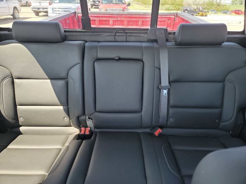Used 2018 Chevrolet Silverado 1500 LT w/ All Star Edition AWD/4WD image 21
