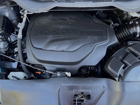 Used 2023 Honda Odyssey EX-L image 31