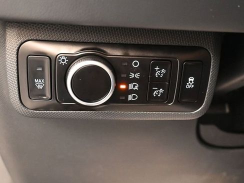 Used 2025 Ford Mustang Mach-E Select image 22