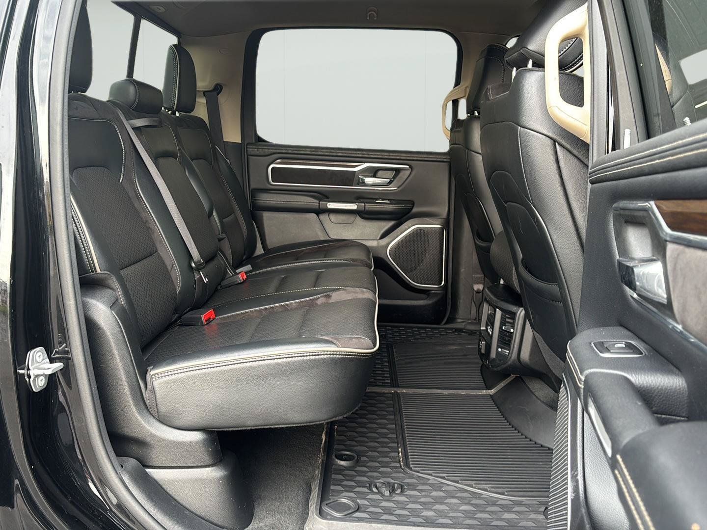 Used 2021 RAM 1500 Laramie AWD/4WD image 22