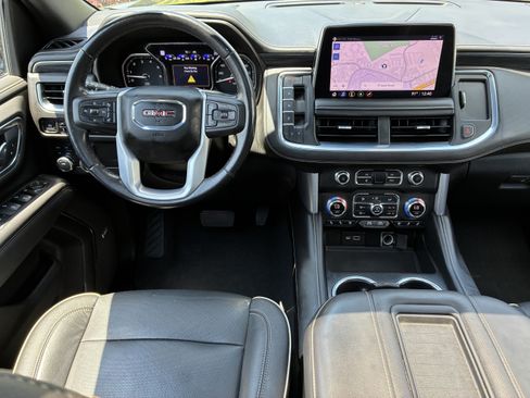 Used 2021 GMC Yukon SLT w/ SLT Premium Package AWD/4WD image 27