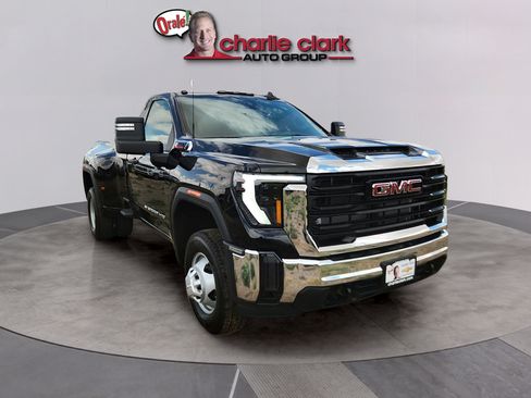 New 2026 GMC Sierra 3500 Pro AWD/4WD image 7