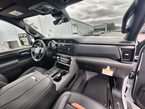 New 2026 GMC Sierra 2500 AT4 w/ AT4 Premium Plus Package image 65