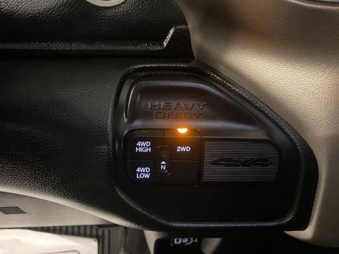 Used 2019 RAM 2500 Laramie AWD/4WD image 21