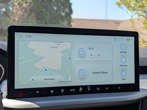 Used 2026 Ford Escape SE w/ PHEV Premium Package image 19