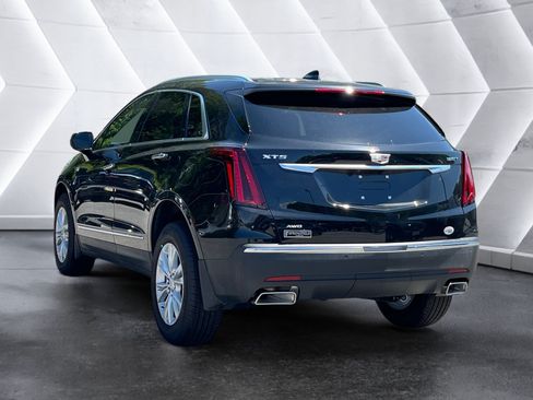 New 2026 Cadillac XT5 Luxury w/ LPO, Floor Liner Package AWD/4WD image 4