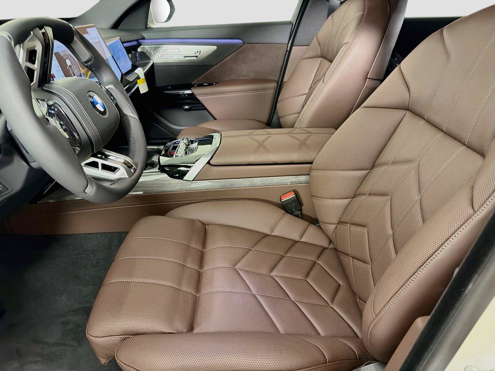 New 2027 BMW 740i xDrive w/ Premier Package AWD/4WD image 20