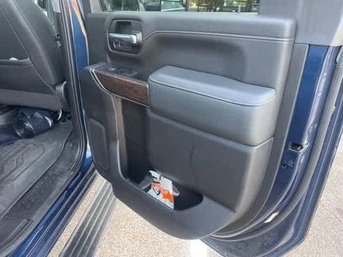 Used 2022 GMC Sierra 2500 Denali image 15