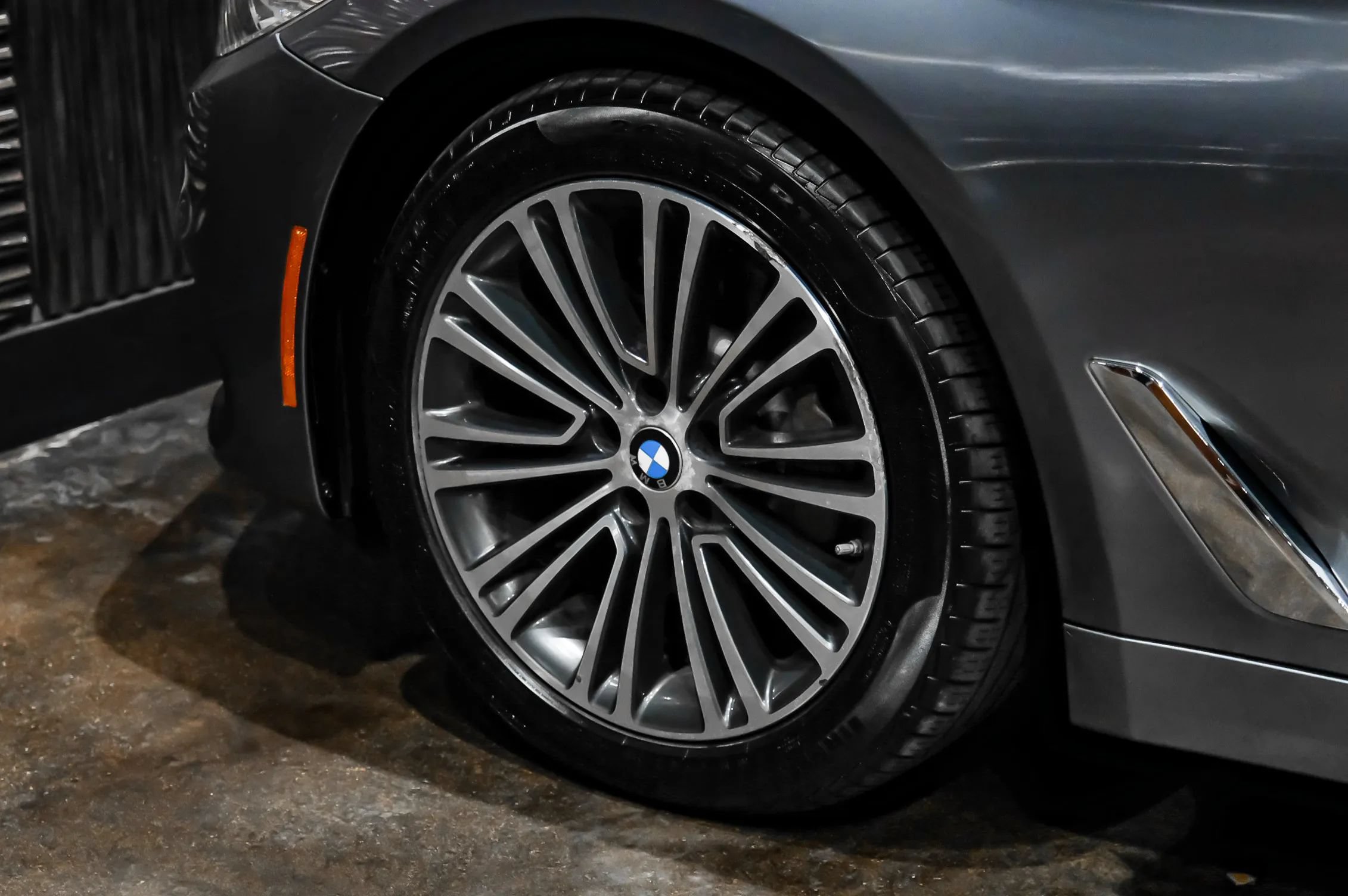 Used 2019 BMW 540i xDrive AWD/4WD image 58