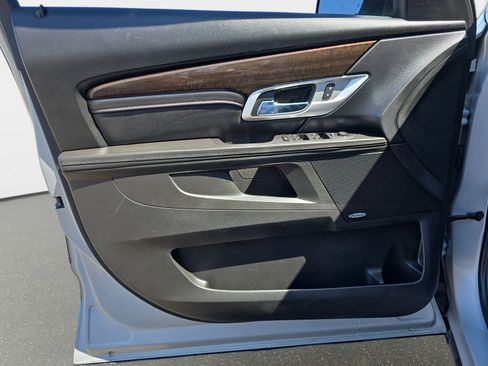Used 2016 GMC Terrain Denali FWD image 26