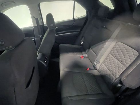 Used 2020 Chevrolet Equinox LT image 23
