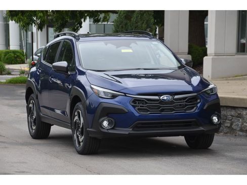 New 2026 Subaru Crosstrek 2.5i Limited AWD/4WD image 2