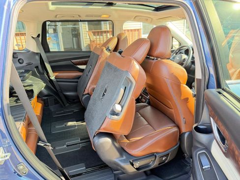 Used 2019 Subaru Ascent Touring w/ Popular Package #3 AWD/4WD image 43