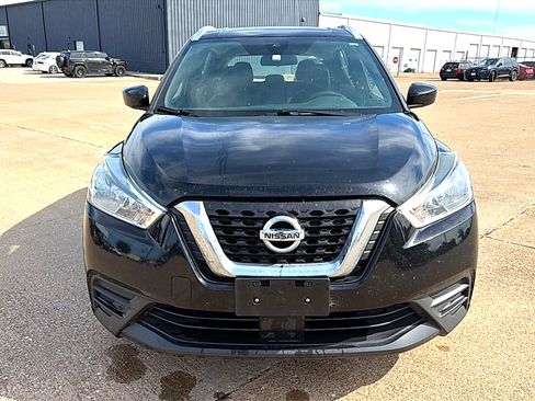 Used 2020 Nissan Kicks SV FWD image 3