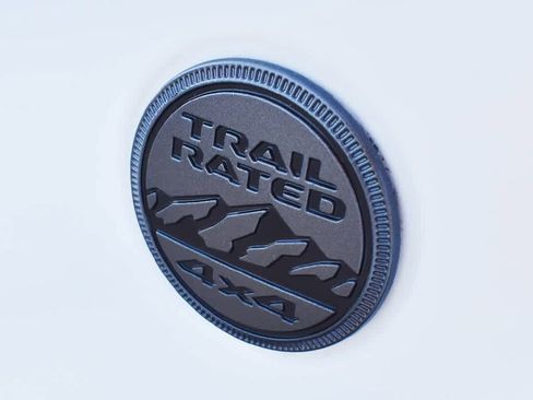 Used 2022 Jeep Gladiator Sport image 23