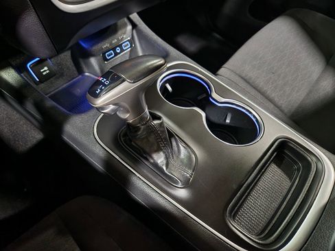 Used 2020 Dodge Durango SXT image 39