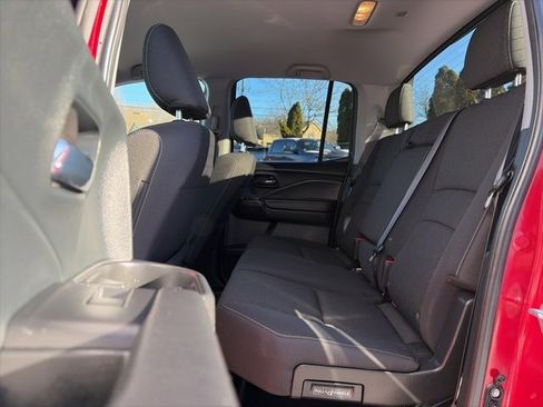 Used 2023 Honda Ridgeline Sport image 15