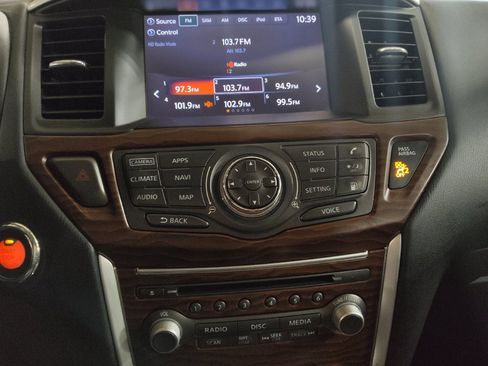 Used 2019 Nissan Pathfinder Platinum image 25