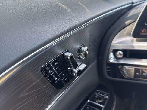 Certified 2024 Cadillac Lyriq Luxury image 14