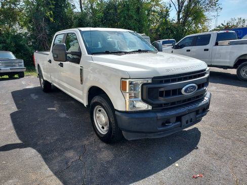 Used 2020 Ford F350 XL w/ Power Equipment Group RWD image 2