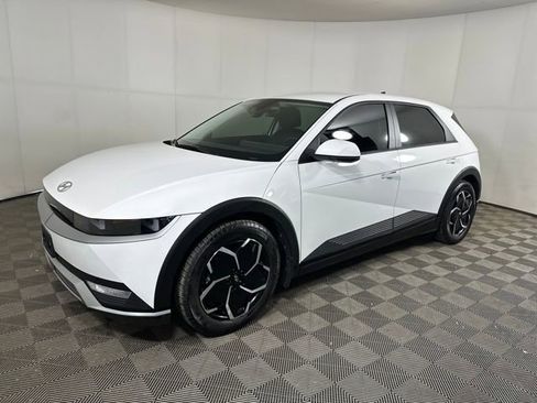 Used 2023 Hyundai Ioniq 5 SEL image 7