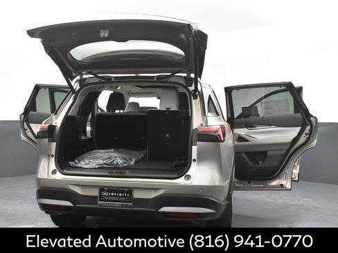 Certified 2026 INFINITI QX60 Luxe w/ Cargo Package image 37