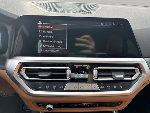 Used 2022 BMW 330i Sedan w/ Premium Package image 18