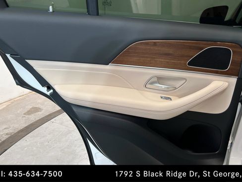 Certified 2025 Mercedes-Benz GLE 350 4MATIC image 18