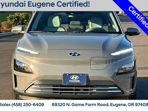 Used 2023 Hyundai Kona SE image 10