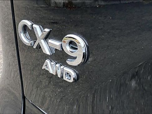 Used 2023 MAZDA CX-9 Touring image 9