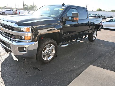 Used 2019 Chevrolet Silverado 2500 LT w/ All Star Edition AWD/4WD image 23