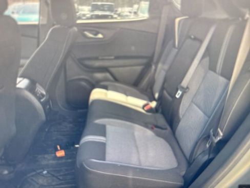 Used 2024 Chevrolet Blazer LT w/ Convenience Package FWD image 5