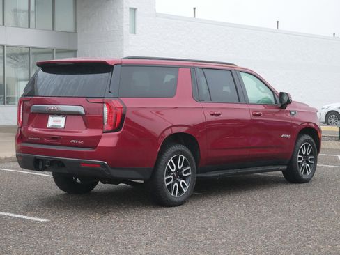Used 2021 GMC Yukon XL AT4 w/ Rear Media and Nav Package AWD/4WD image 3