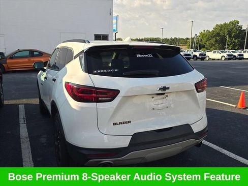 Used 2023 Chevrolet Blazer LT w/ Sound & Technology Package FWD image 11