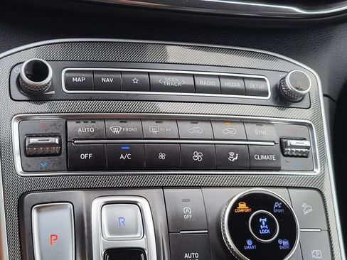 Used 2023 Hyundai Santa Fe SEL image 28