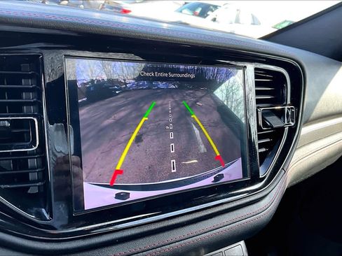 Used 2023 Dodge Durango GT image 28