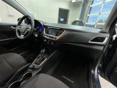 Used 2020 Hyundai Accent SEL image 27