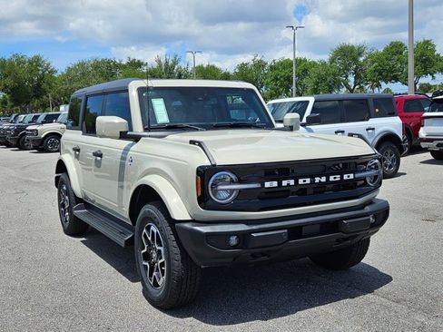 New 2026 Ford Bronco Outer Banks AWD/4WD image 7