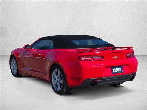 Used 2017 Chevrolet Camaro LT RWD image 8
