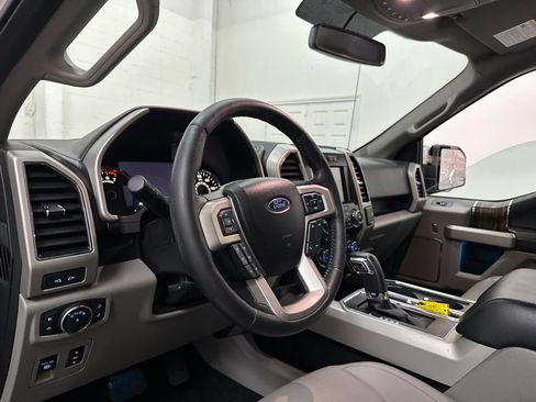 Used 2018 Ford F150 Lariat AWD/4WD image 29