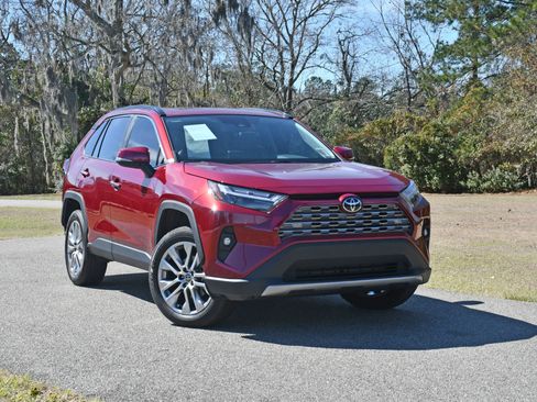 Used 2023 Toyota RAV4 Limited w/ Limited Grade Weather Package image 6